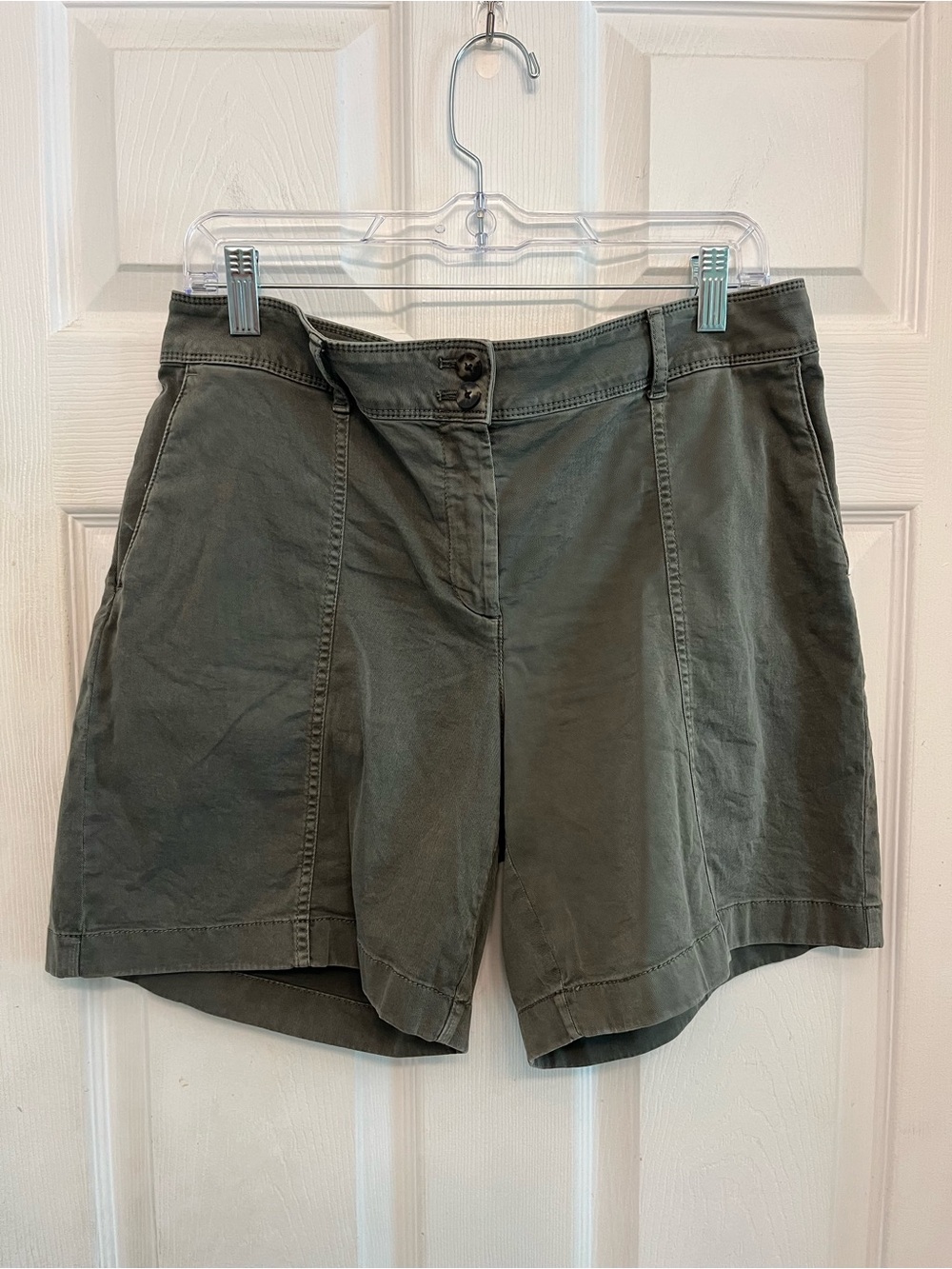 J Jill army green shorts, 98% cotton